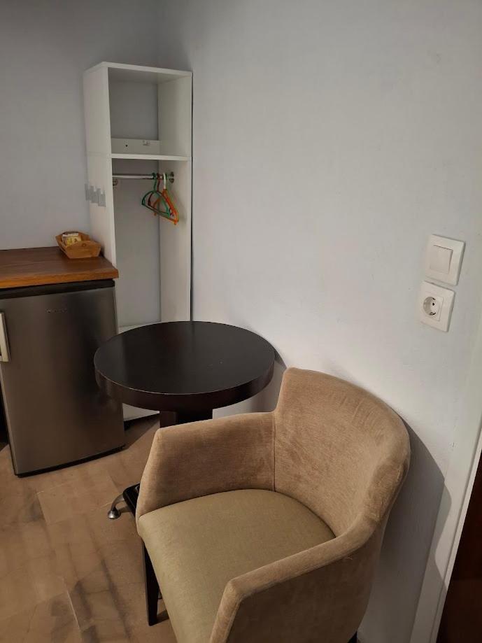 Nafpaktos Apartment And Studios In Port الغرفة الصورة