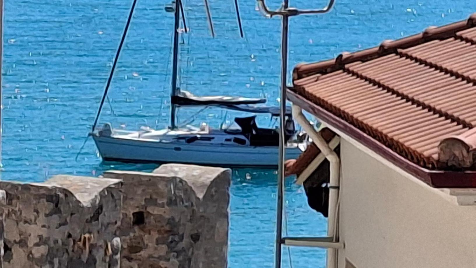 Nafpaktos Apartment And Studios In Port المظهر الخارجي الصورة