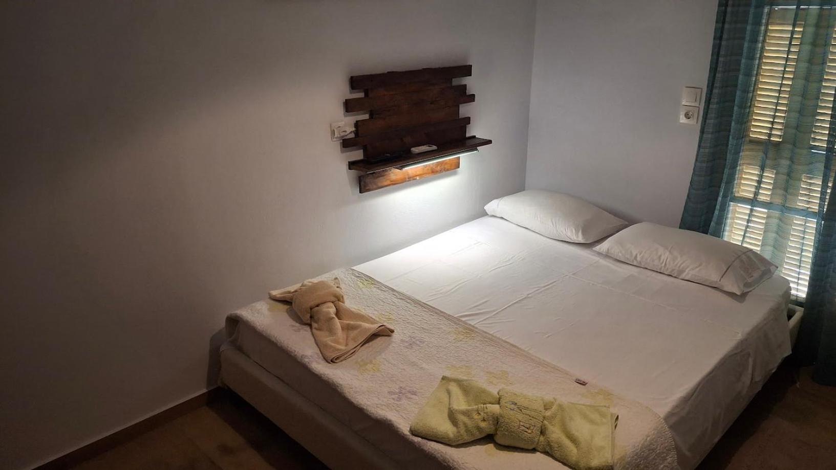 Nafpaktos Apartment And Studios In Port الغرفة الصورة