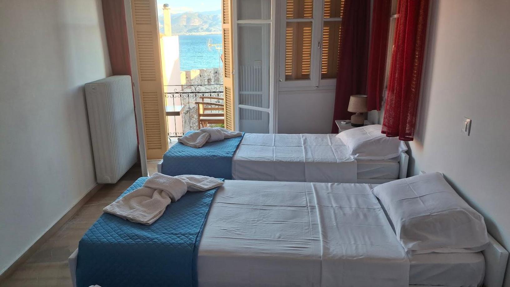 Nafpaktos Apartment And Studios In Port المظهر الخارجي الصورة